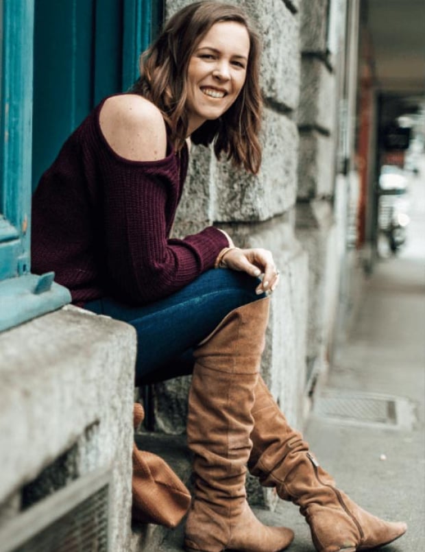 Review by Caitlin Ball for FastComet